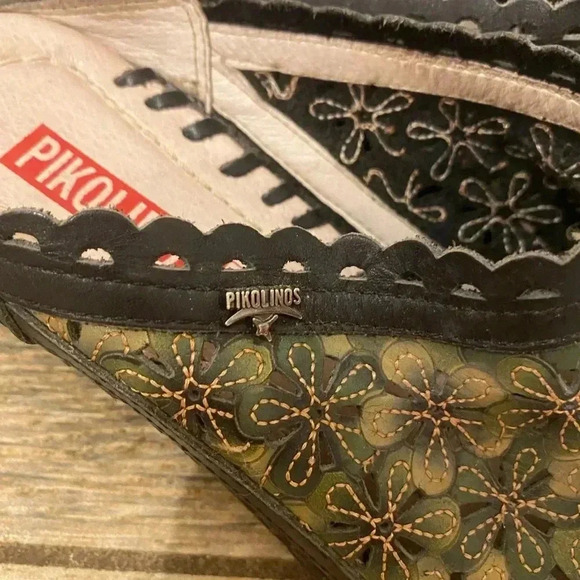 Pikolinos Romana Leather Heeled Floral Mule Sandals - Picture 6 of 10